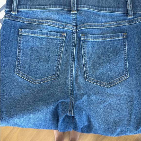 SPANXshape™ Original EveryWear Flare Jeans. Great condition. Size M - Picture 7 of 7
